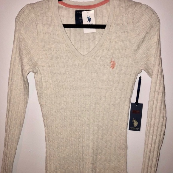Sweater - Picture 1 of 2